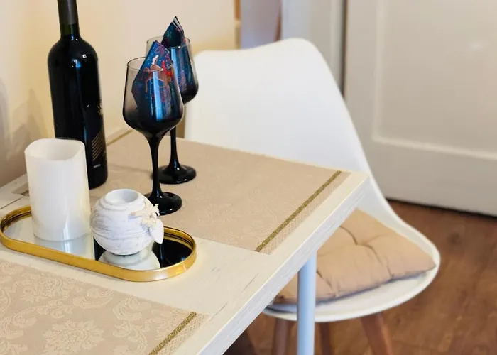 Bella * Ποντγορίτσα